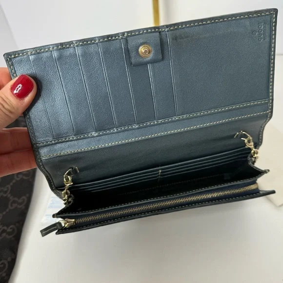 Gucci Leather Wallet on a Chain - Picture 12 of 16